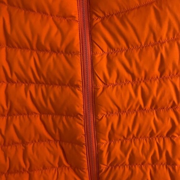 Lululemon Lightweight Vest - Picture 7 of 13